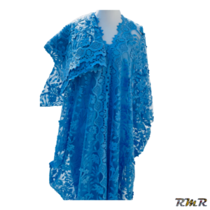 Tunique en Guipure bleu avec robe du dessous bleu et son foulard. T.U (tenue africaine)