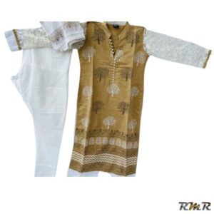 Pantalon en popeline avec son abayya longue en voile doublé entièrement avec une manche longue en brodé léger beige marron. (tenue africaine)