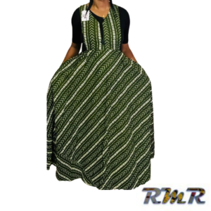 Robe en Wax très élégante de couleur vert olive. (tenue africaine)