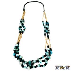 Collier en perle de couleur bleu/beige/noir (tenue africaine)