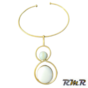 Collier en laiton avec perle blanche